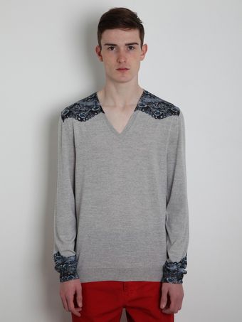 Alexander McQueen Alexander Mcqueen V Neck Moth Print Knit - Lyst