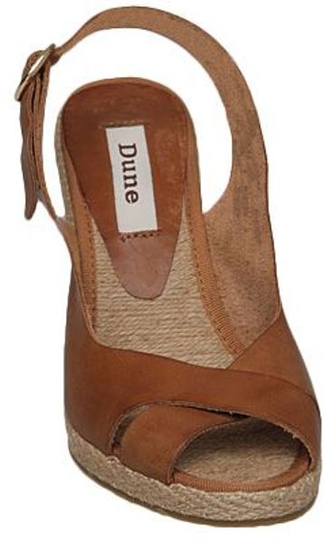 dune tan wedges