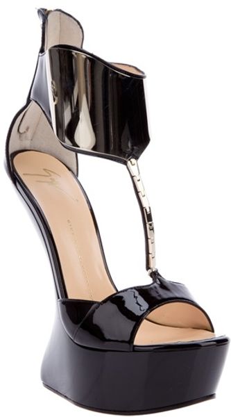 Giuseppe Zanotti Patent Leather Sandal in Black - Lyst