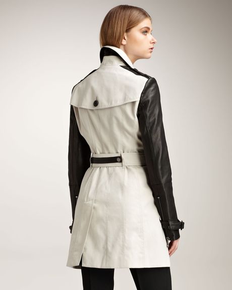 Burberry Leathersleeve Gabardine Trenchcoat in Black (trench) - Lyst