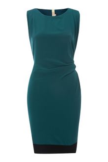 Vivi Boutique Ruched Sleeveless Dress - Lyst