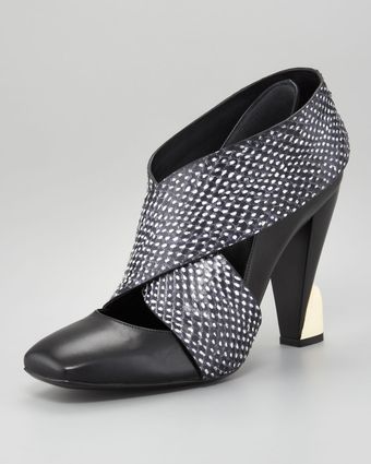  Edge Snakeprinted Crossstrap Pump 