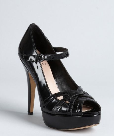 Vince Camuto Black Patent Leather Marken Peep Toe Pumps in Black - Lyst
