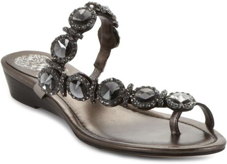 vince camuto silver flat sandals