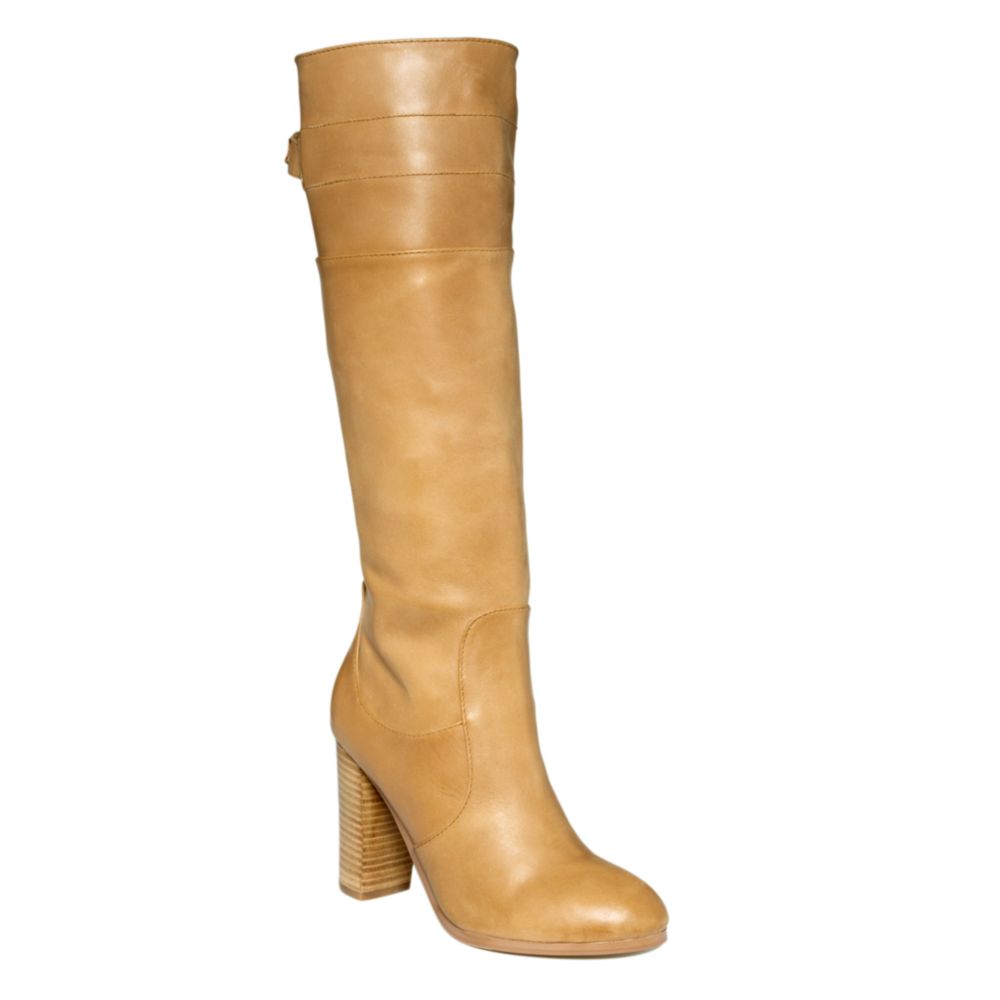kelsi dagger boots