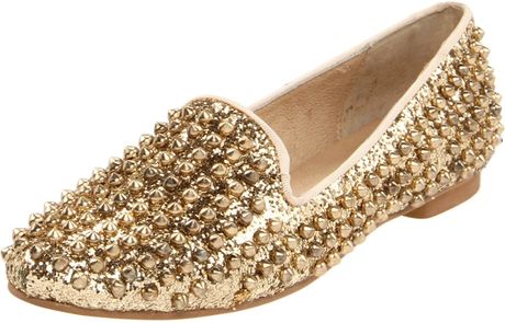 Steve Madden Steve Madden Womens Studlyy Flat in Gold - Lyst