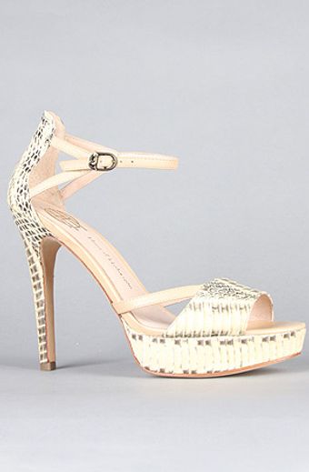 House Of Harlow The Nancie Shoe in White Snake - Lyst