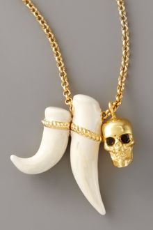 Alexander McQueen Skull & Tusk Pendant Necklace, Golden - Lyst