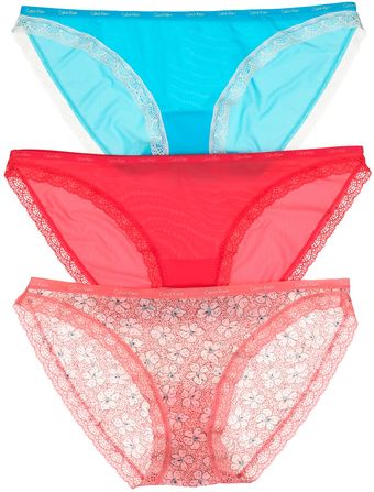 Bikini Bottoms Up 