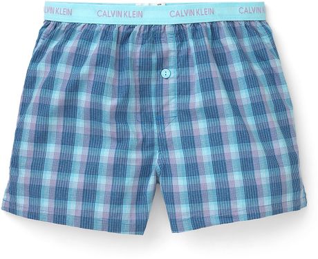 Calvin Klein Matrix Slim Fit Woven Boxers in Blue for Men (jordan plaid - linen blue) - Lyst