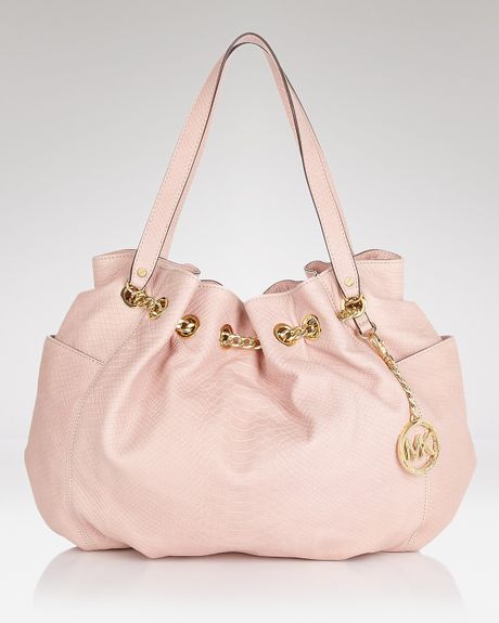 Michael Kors Chain Ring Matte Python Tote  in Pink (blush) - Lyst