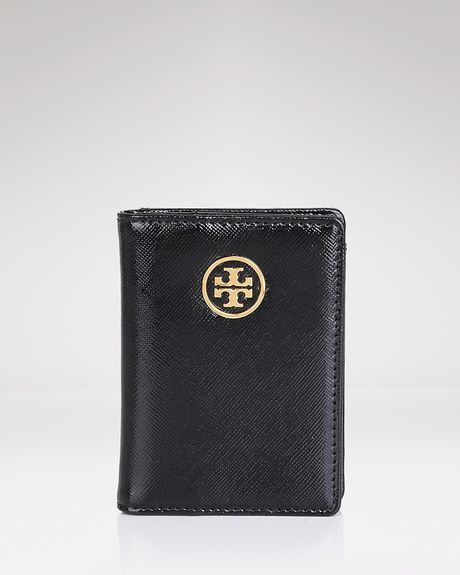 Tory Burch Robinson Transit Pass Holder in Black - Lyst