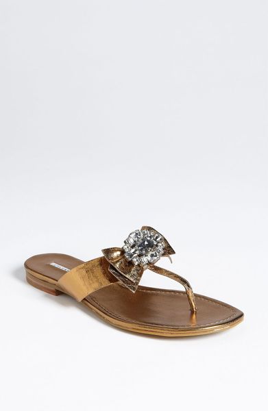 Vera Wang Lavender Willa Sandal in Gold (gold snake) - Lyst