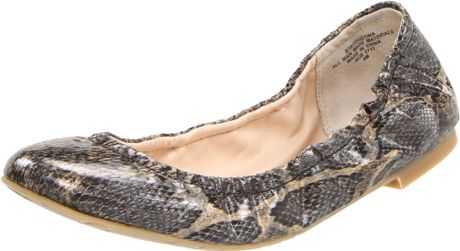 Boutique 9 Boutique 9 Womens Augustina Ballet Flat in Gray (black gold snake) - Lyst