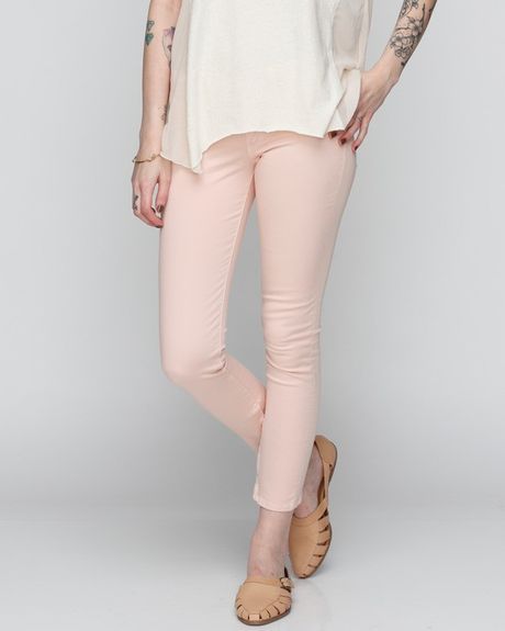 Rag & Bone Blush Zipper Capri in Pink (blush) - Lyst