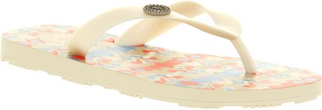 Ugg Ikat Flare Flip Flop Santorini Ikat in Beige - Lyst