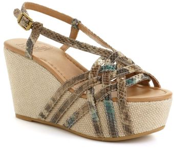  Stacey Wedge Sandals 