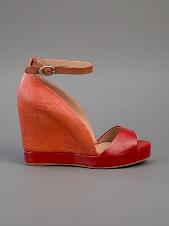  Wedge Sandal 