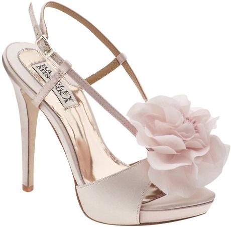 badgley mischka blush heels