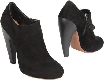  Alaia Shoe Boots 