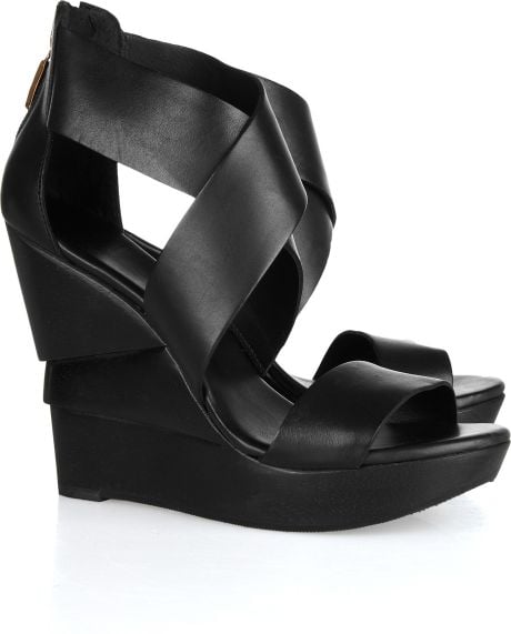 Diane Von Furstenberg Leather and Wooden Wedge Sandals in Black - Lyst