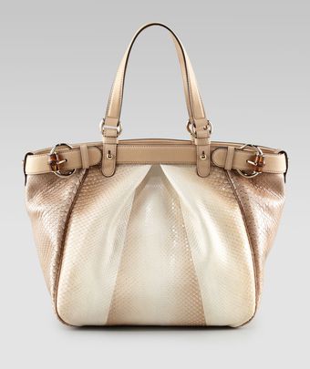  Medium Top handle Tote 