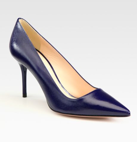 prada saffiano leather pointed toe pumps