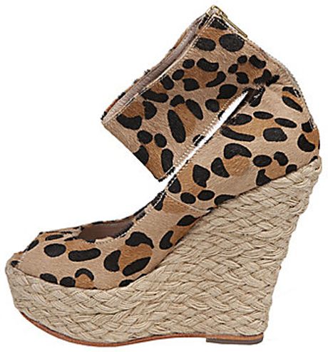 steve madden leopard wedge heels