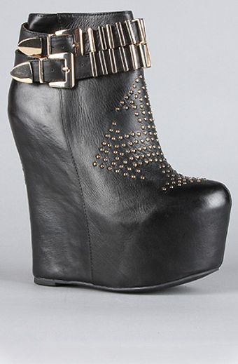  The Dollywood Shoe in Black and Gold 