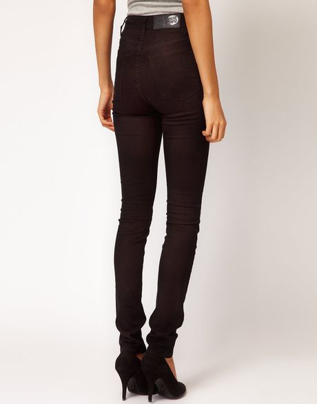 High waisted cheap jeans Shop the latest Women's High-Waisted Jeans at Forever 21 to carry you through every season. Get inspired by skinny, wide-leg, cropped, distressed, flared, & boyfriend styles.