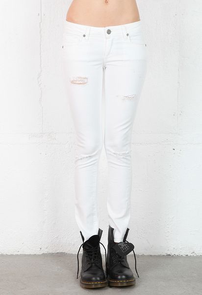 Paige Skyline Ankle Skinny Jean in White - Lyst