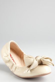 Prada Prada Sport Ivory Patent Leather Bow Detail Ballet Flats - Lyst