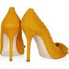 Oscar De La Renta Scalloped Suede Pumps in Yellow (mustard) - Lyst