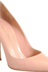 Gianvito Rossi Pointed Toe Pump