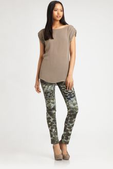 Alice + Olivia Silk Hilow Boatneck Top - Lyst