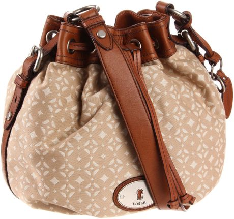 Fossil Maddox Signature Drawstring Hobo in Brown (tan) - Lyst