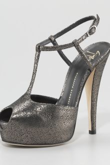 Giuseppe Zanotti Crackled Tstrap Platform Sandal - Lyst