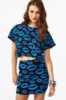 Nasty Gal Kiss Me Crop Tee - Lyst