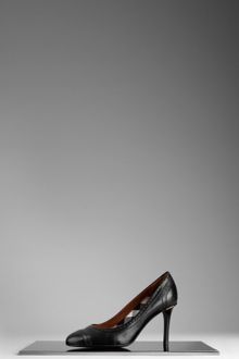 Burberry Brogue Detail Leather Pumps - Lyst
