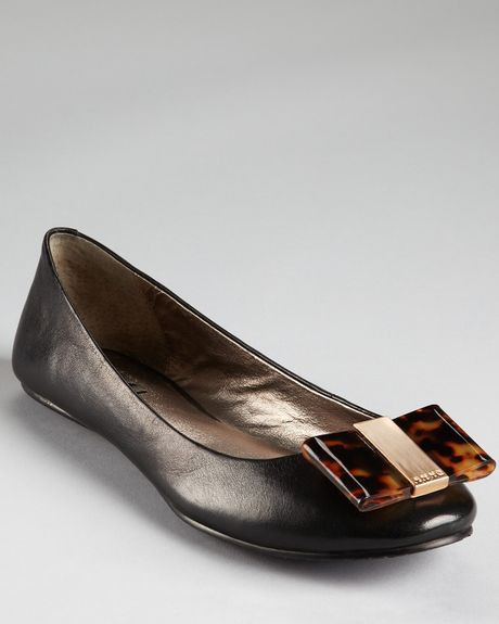 dkny ballerina shoes