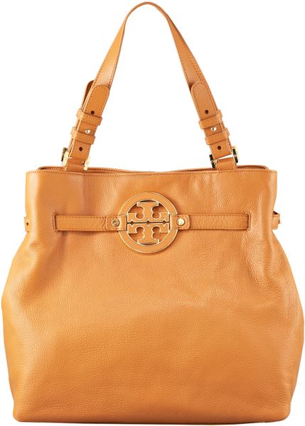 tory burch camel clutch