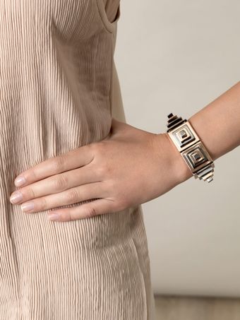 Eddie Borgo Block Pyramid Bracelet - Lyst