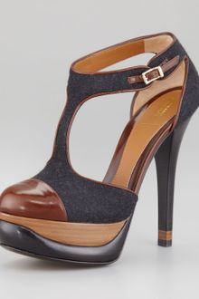Fendi Felt Cutout Tstrap Pump - Lyst