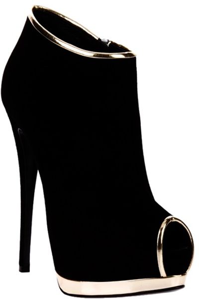 Giuseppe Zanotti Peep Toe Shoe Boot in Black - Lyst