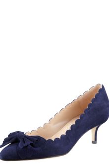 Oscar de la Renta Scalloped Bowtoe Kittenheel Pump - Lyst