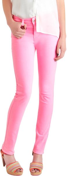 Modcloth Neon The Move Jeans in Pink in Pink - Lyst