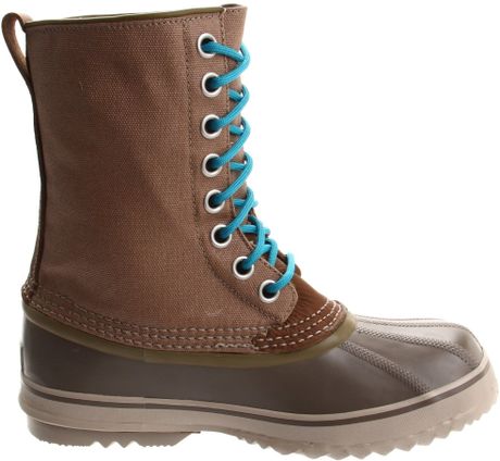 lightweight canvas boots