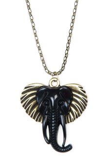 Mango Touch Elephant Pendant Necklace - Lyst