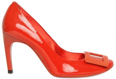 roger vivier belle de nuit patent leather pumps