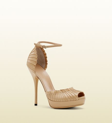 Gucci Taryn High Heel Platform Sandal with Ankle Strap in Beige (powder) - Lyst